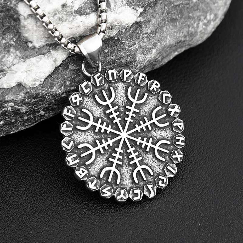 Colar Bússola Viking